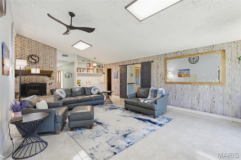 Bluff Estates 2nd Sub - Residential