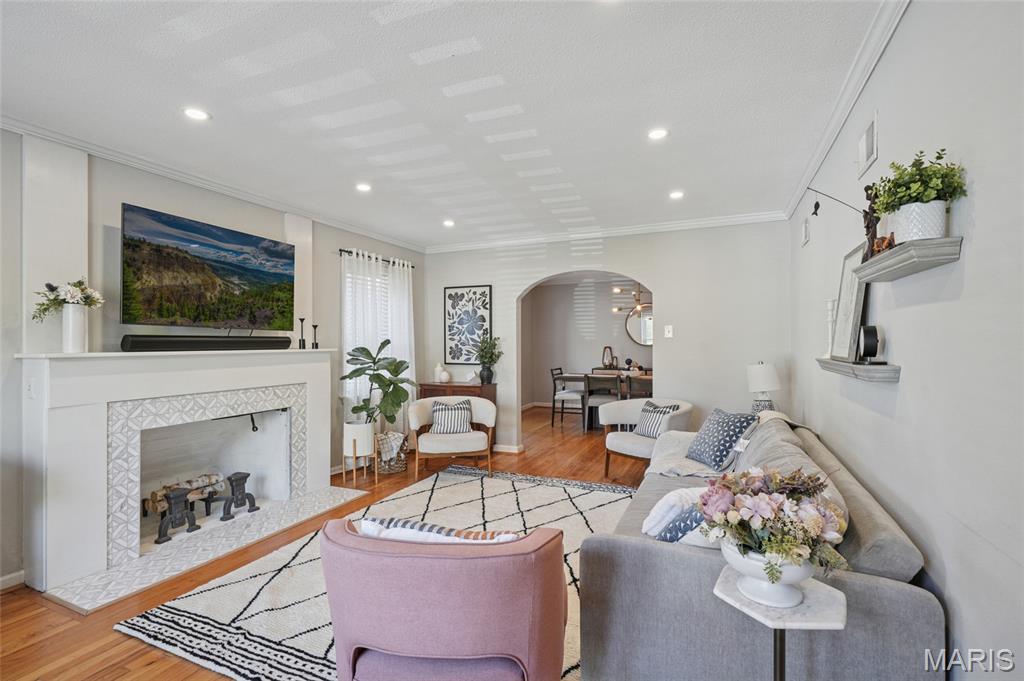 7712 Stanford Avenue