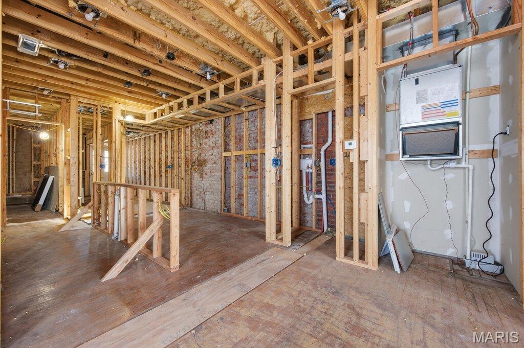 Christys Add - Commercial Sale