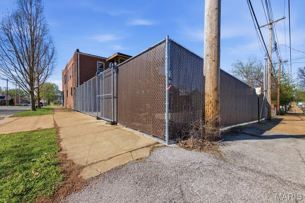 Christys Add - Commercial Sale
