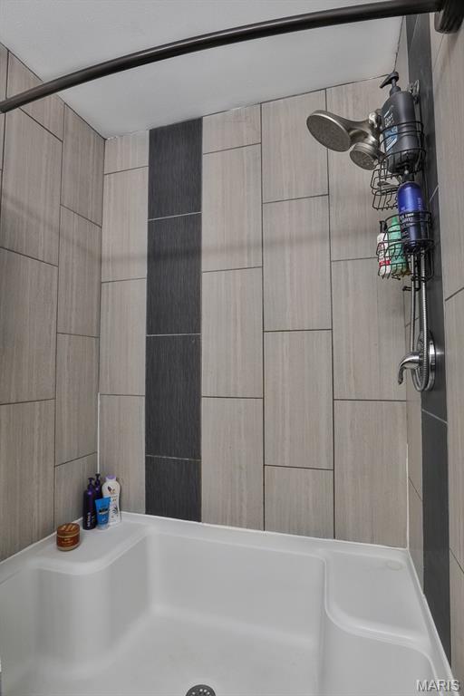 Vineyards #4 - Residential