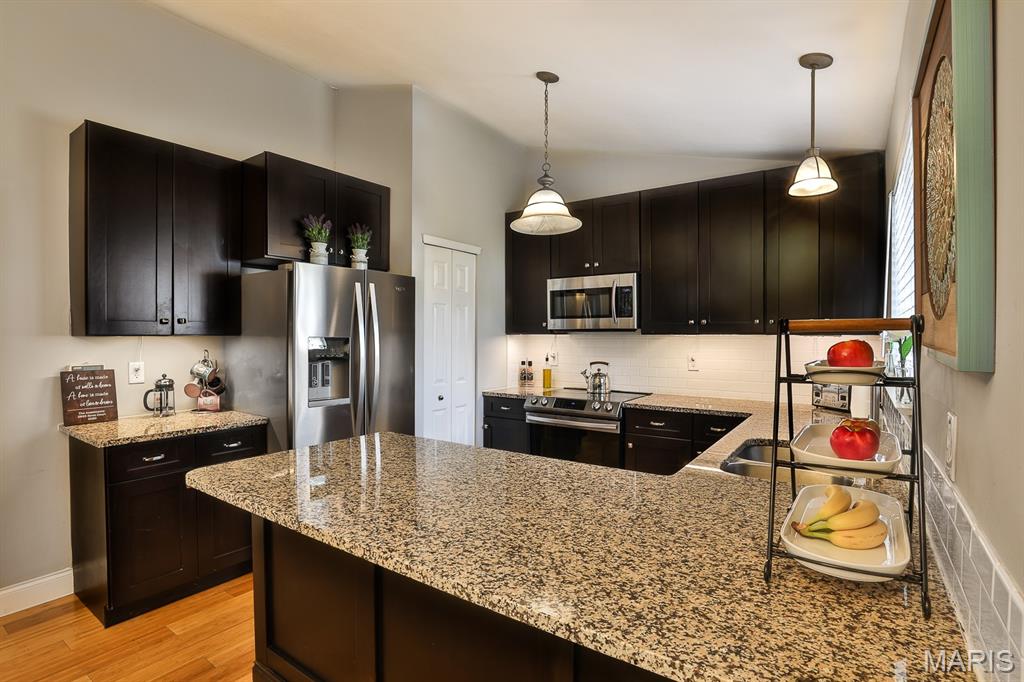 Vineyards #4 - Residential