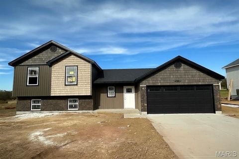 28721 Woodland Heights Drive Warrenton MO 63383