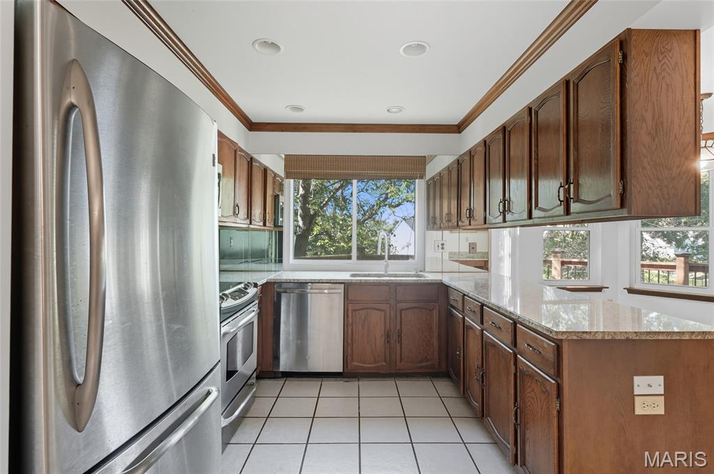 Chesterfield, Missouri 63005, United States, 4 Bedrooms Bedrooms, ,3 BathroomsBathrooms,Residential,Coming Soon,223703