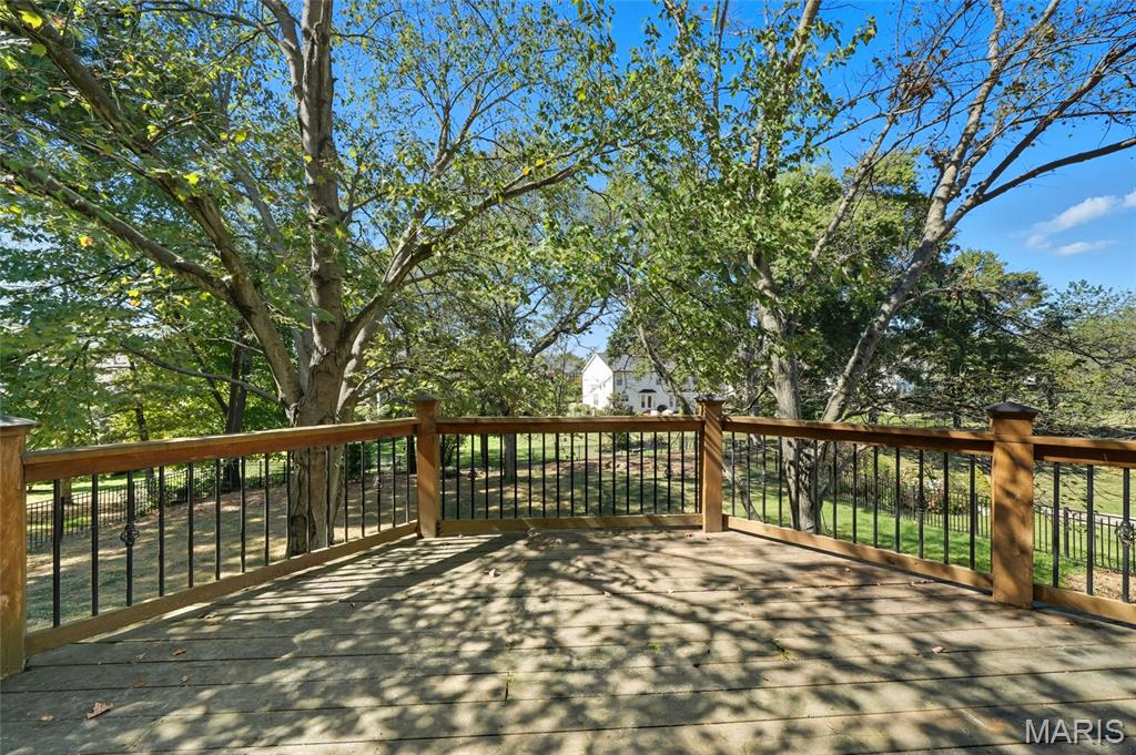 Chesterfield, Missouri 63005, United States, 4 Bedrooms Bedrooms, ,3 BathroomsBathrooms,Residential,Coming Soon,223703