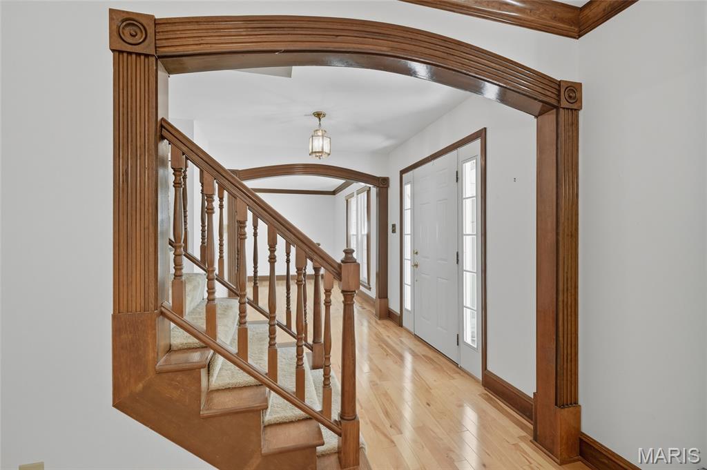 Chesterfield, Missouri 63005, United States, 4 Bedrooms Bedrooms, ,3 BathroomsBathrooms,Residential,Coming Soon,223703