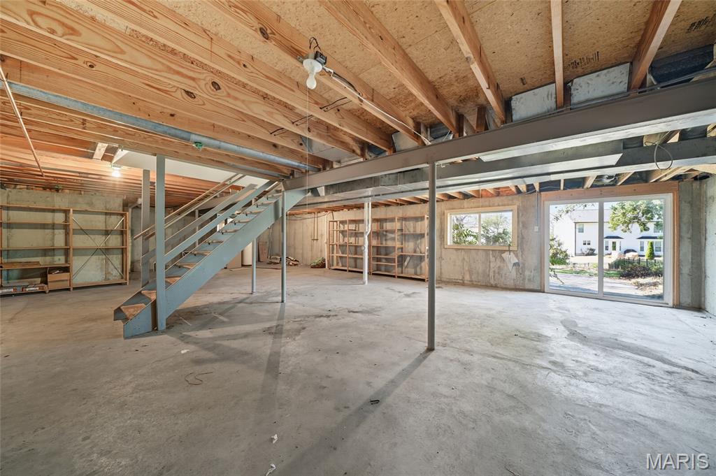 Chesterfield, Missouri 63005, United States, 4 Bedrooms Bedrooms, ,3 BathroomsBathrooms,Residential,Coming Soon,223703