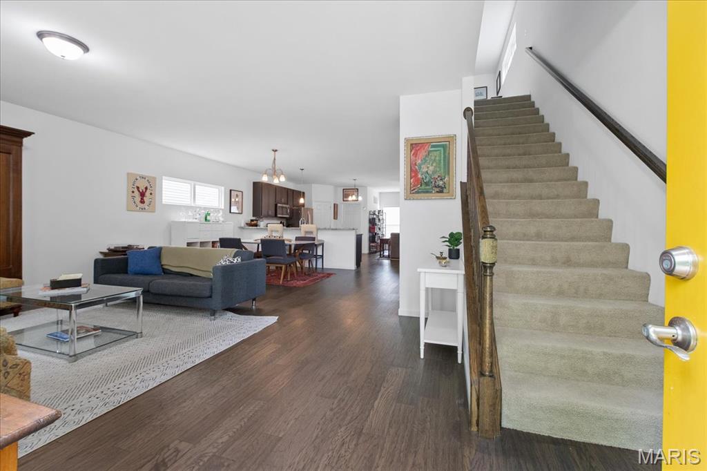 St Louis, Missouri 63104, United States, 3 Bedrooms Bedrooms, ,3 BathroomsBathrooms,Residential,Active,124563