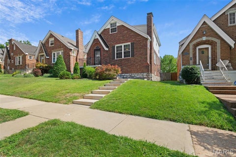 Tiny photo for 5444 Tholozan Avenue, St Louis, MO 63109 (MLS # 26047060)