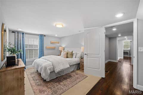 Tiny photo for 5444 Tholozan Avenue, St Louis, MO 63109 (MLS # 26047060)