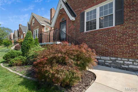 Tiny photo for 5444 Tholozan Avenue, St Louis, MO 63109 (MLS # 26047060)