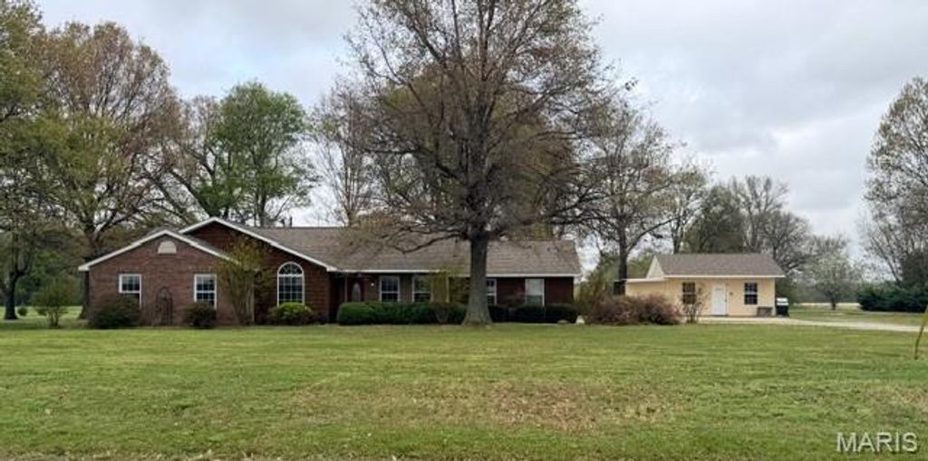 Photo of 14723 Hwy Dd, Campbell, MO 63933 (MLS # 26020228)