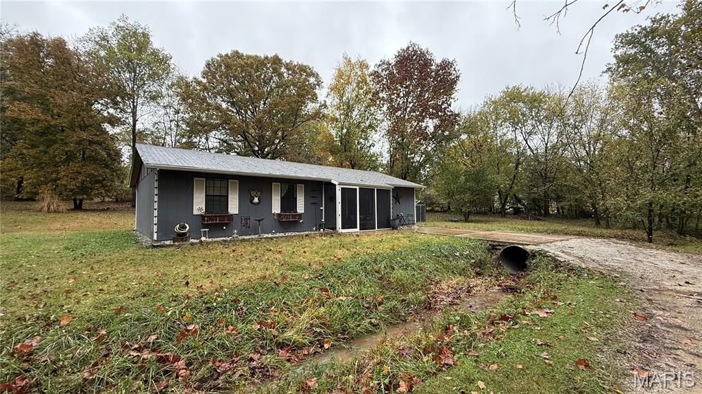 Photo of 2305 Wright Place, Pevely, MO 63070 (MLS # 25073107)