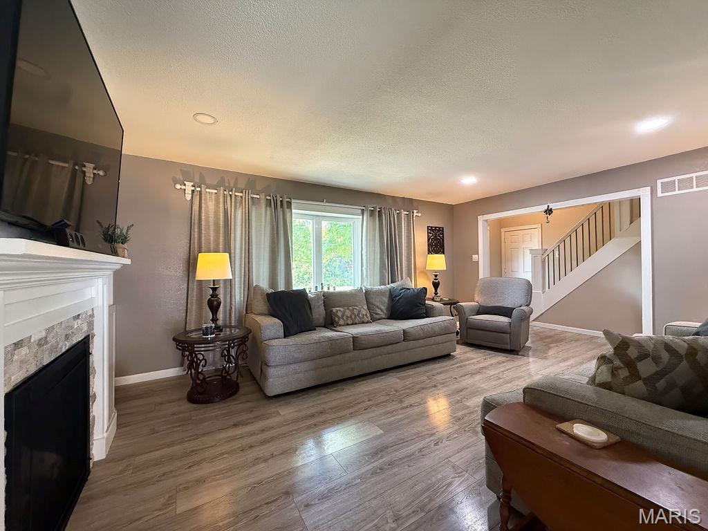 1676 Crystal Heights