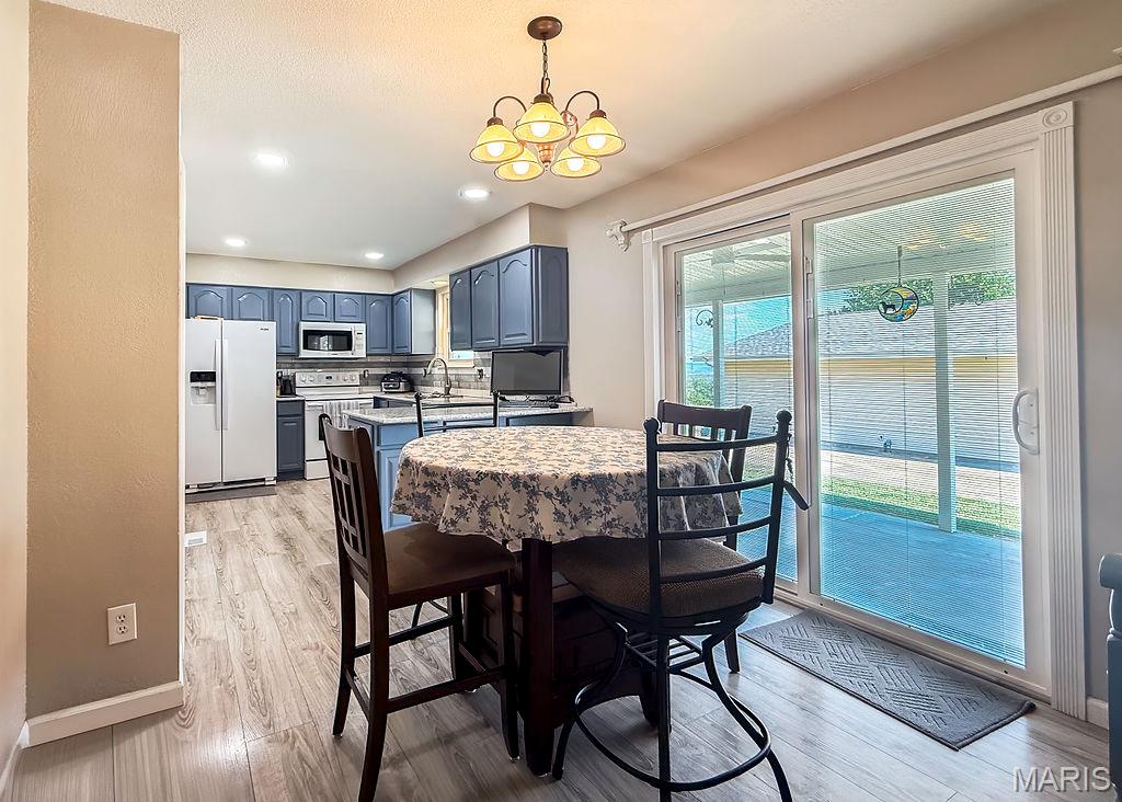 1676 Crystal Heights