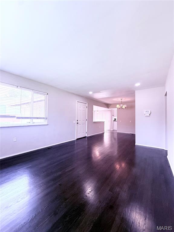 Florissant, Missouri 63033, United States, 3 Bedrooms Bedrooms, ,2 BathroomsBathrooms,Residential,Active,171977