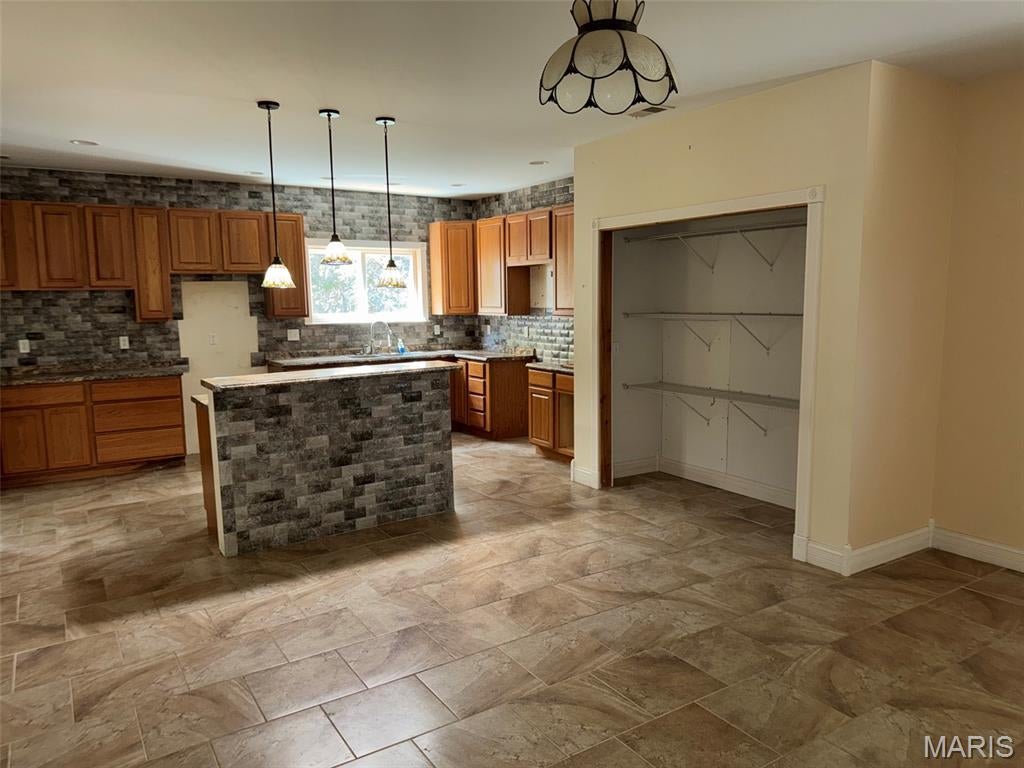 26273 Woodridge Drive