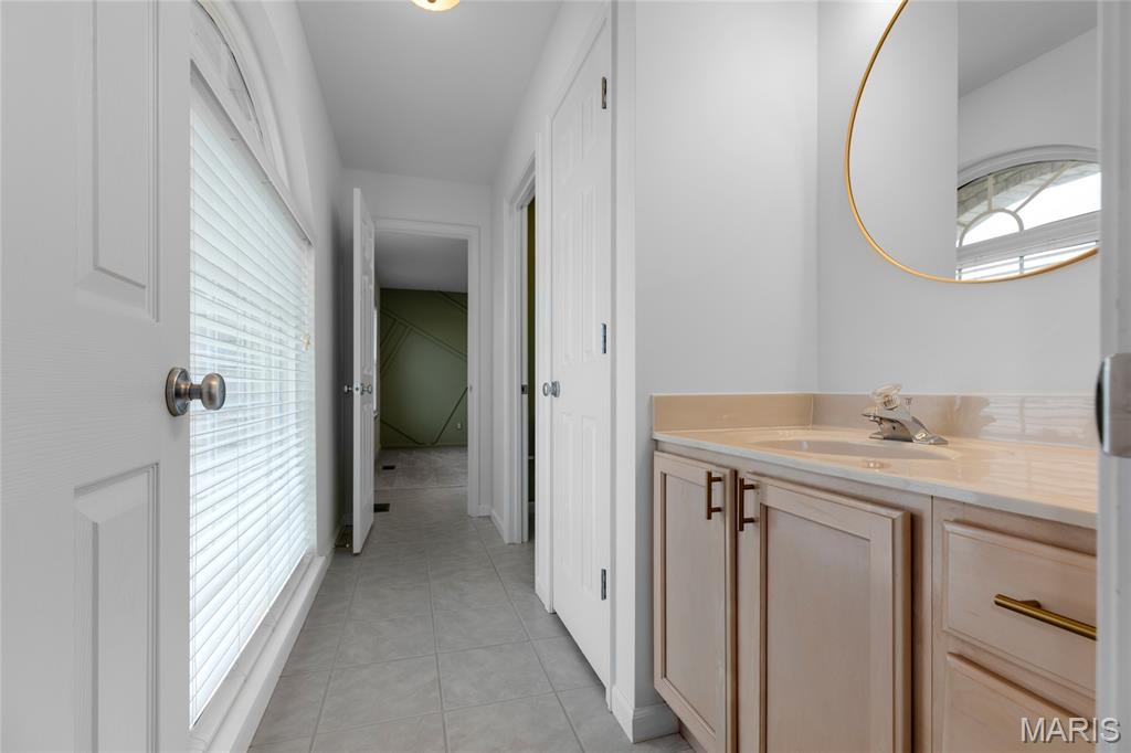 Nooning Tree - Residential