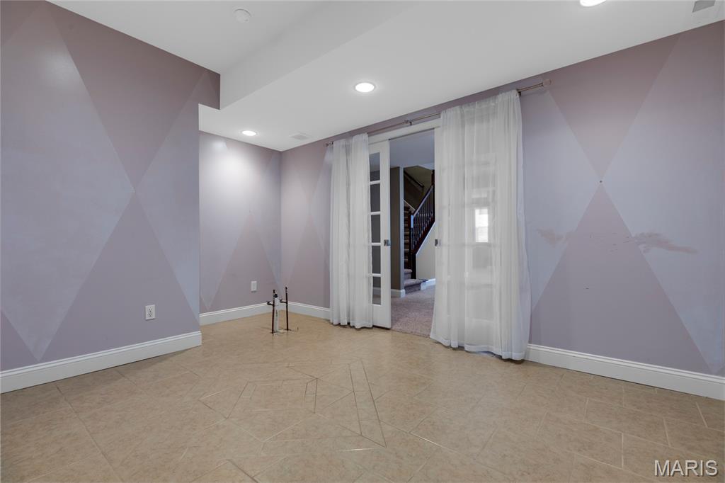 Nooning Tree - Residential