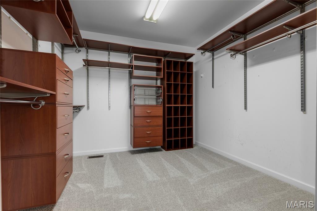 Nooning Tree - Residential