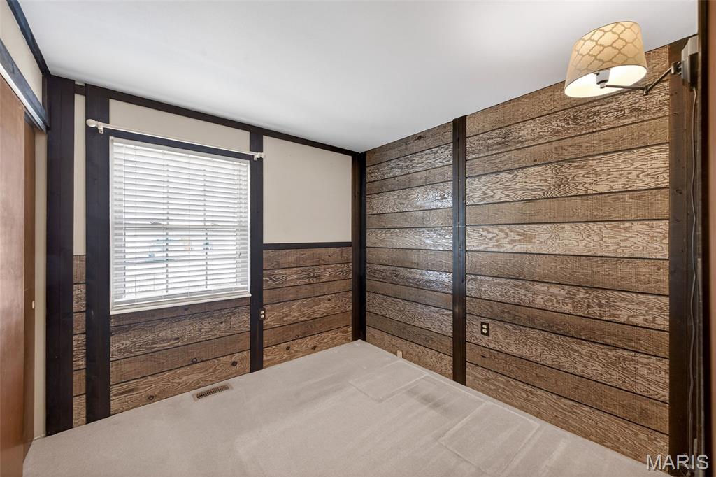 St Chas Hills #4 - Residential