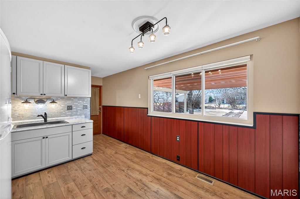 St Chas Hills #4 - Residential