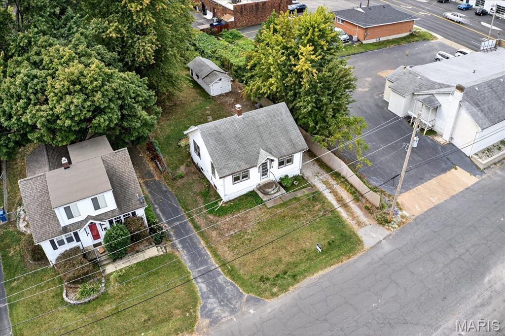 Florissant, Missouri 63031, United States, 2 Bedrooms Bedrooms, ,1 BathroomBathrooms,Residential,Active,230211