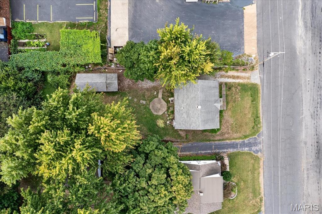 Florissant, Missouri 63031, United States, 2 Bedrooms Bedrooms, ,1 BathroomBathrooms,Residential,Active,230211