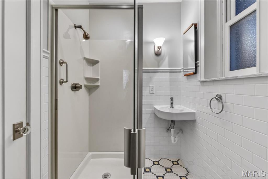 Lindell Add 02 - Residential