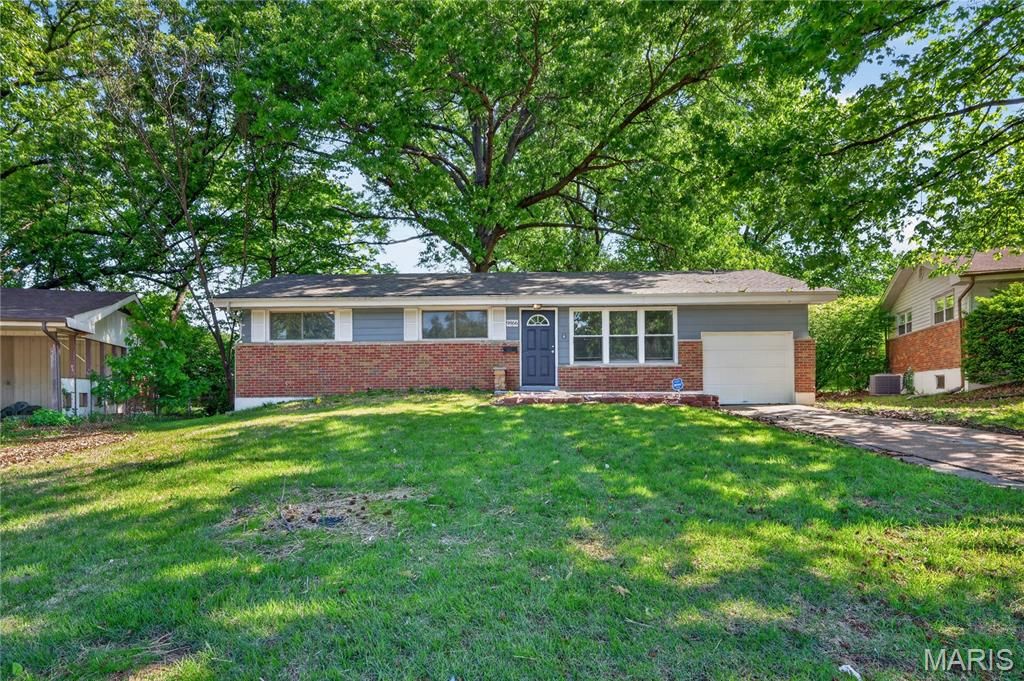 Photo of 9866 Lawnview Drive, St Louis, MO 63136 (MLS # 26026718)