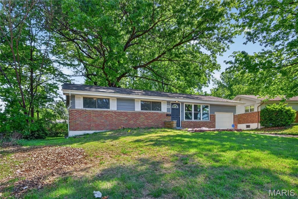 Photo of 9866 Lawnview Drive, St Louis, MO 63136 (MLS # 26026718)