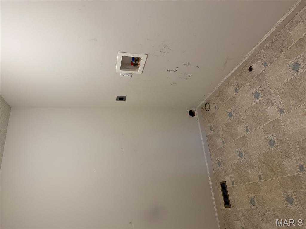 Stone Meadows #12 - Residential Lease