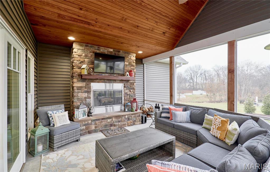 152 Westborough Drive