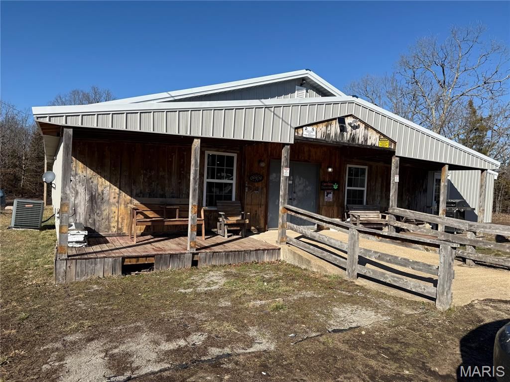 Photo of 12037 Highway 32, Roby, MO 65557 (MLS # 26024059)