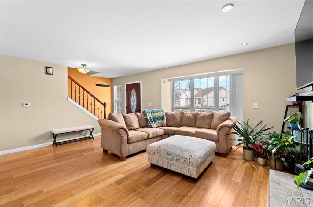 2843 Chapel View Drive