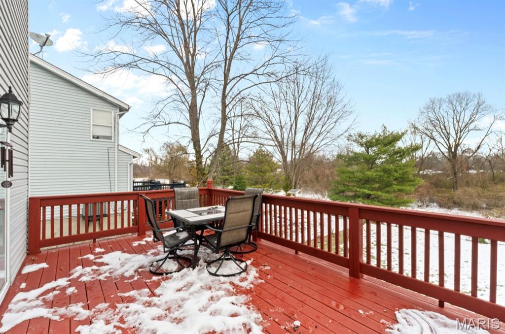 Florissant, Missouri 63031, United States, 4 Bedrooms Bedrooms, ,3 BathroomsBathrooms,Residential,Active,251255