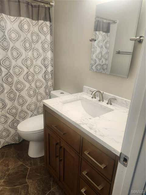 Tiny photo for 106 S Pearl Street, Bowling Green, MO 63334 (MLS # 26039217)