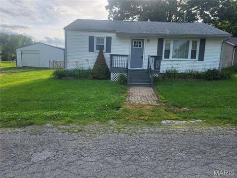 Tiny photo for 106 S Pearl Street, Bowling Green, MO 63334 (MLS # 26039217)