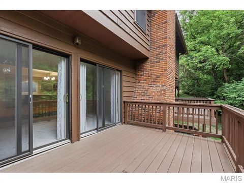Tiny photo for 2008 Meadowtree Lane, Kirkwood, MO 63122 (MLS # 26033787)