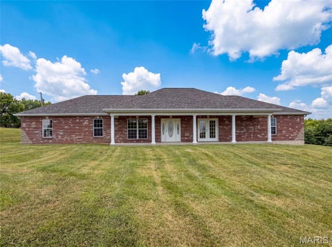 Photo of 2357 Bastean Road, Wentzville, MO 63385 (MLS # 26044983)