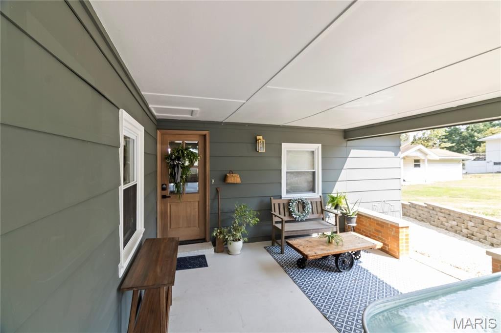 14186 W Sunrise Lake Drive