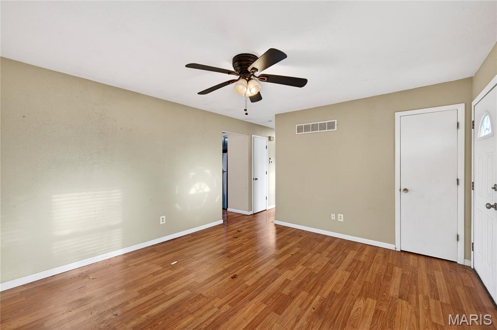 2715 Creekwood Manor Lane