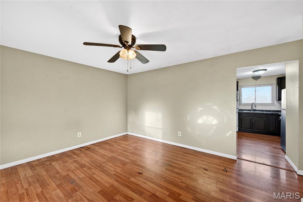 2715 Creekwood Manor Lane