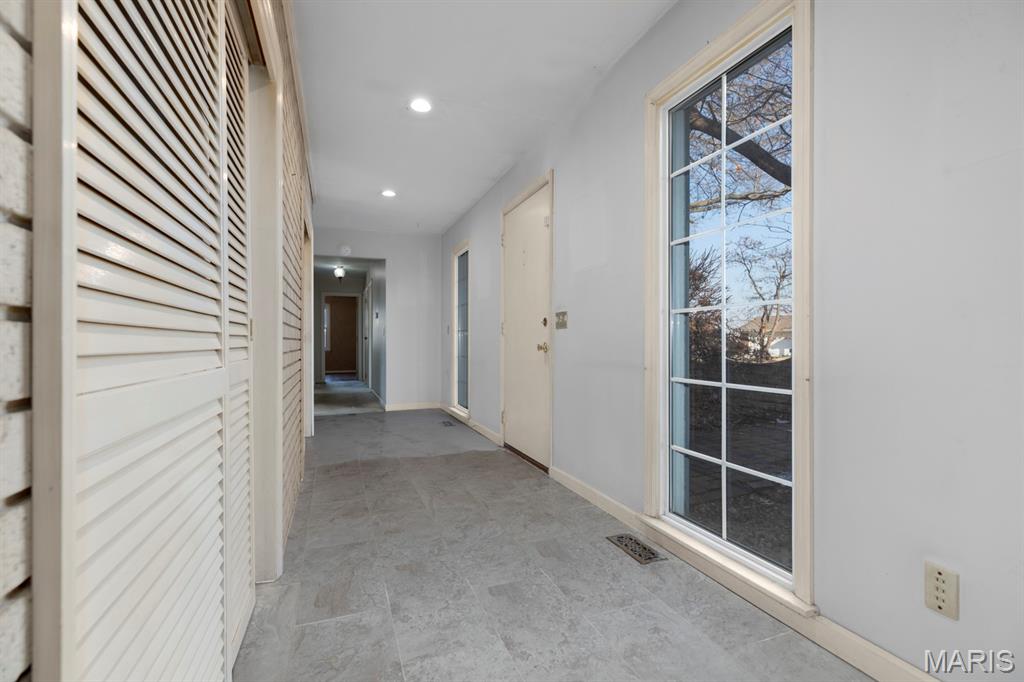 Dardenne Lake Estate - Residential