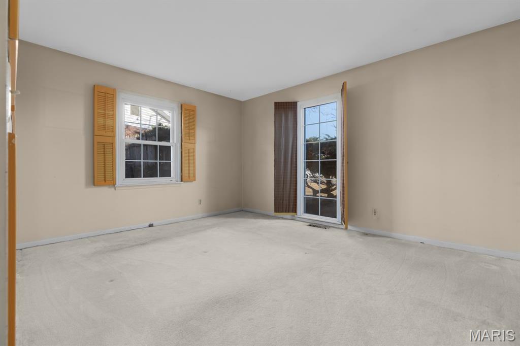 Dardenne Lake Estate - Residential