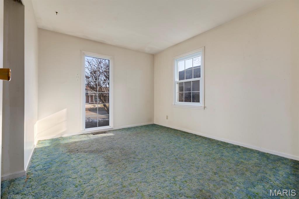 Dardenne Lake Estate - Residential