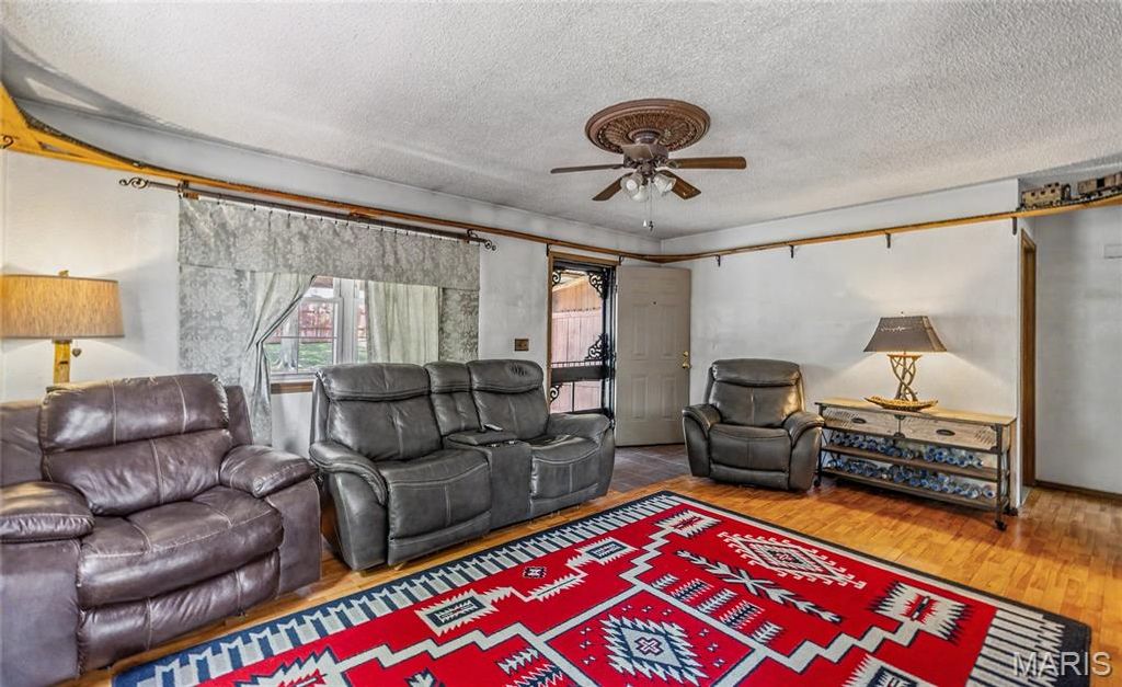 Photo of 21930 Lafayette Road, Waynesville, MO 65583 (MLS # 26024493)
