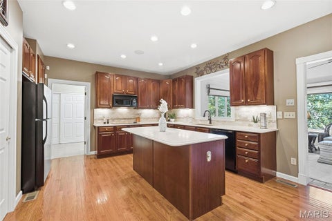 Tiny photo for 991 Sheffield Forest Court, Wildwood, MO 63021 (MLS # 26067044)