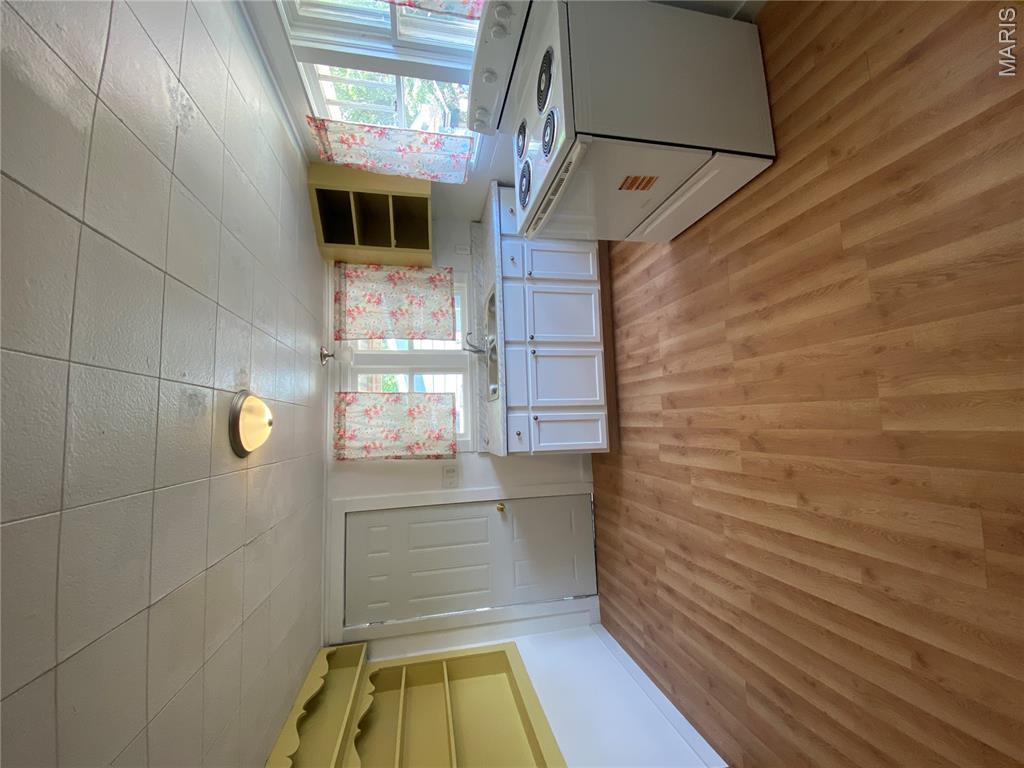 Johnson & Sanders Resub - Residential