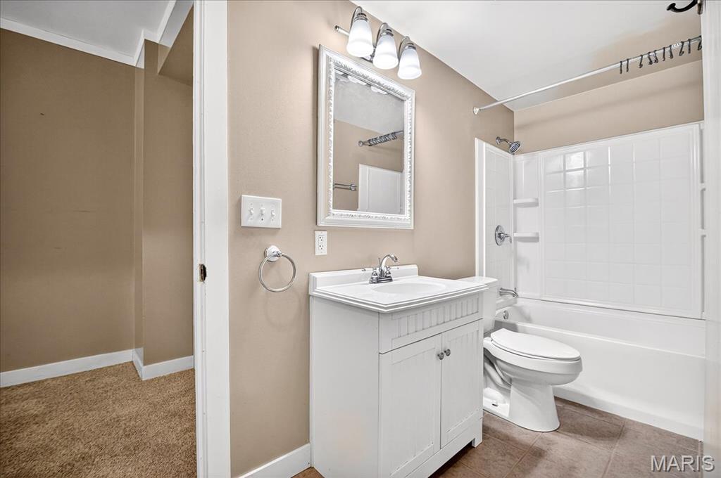 Peine Lake Estate #1 - Residential